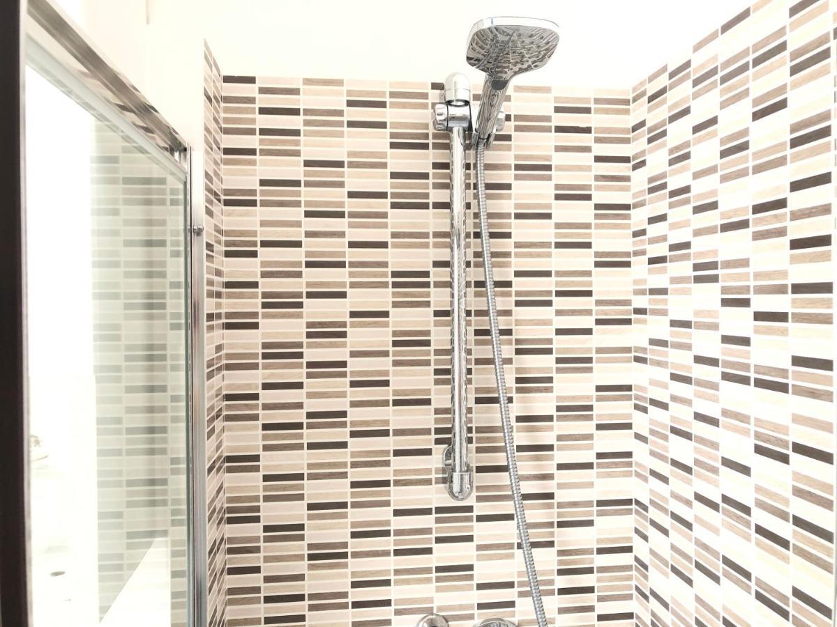 Camelia Apartment Μπρίντιζι Εξωτερικό φωτογραφία
