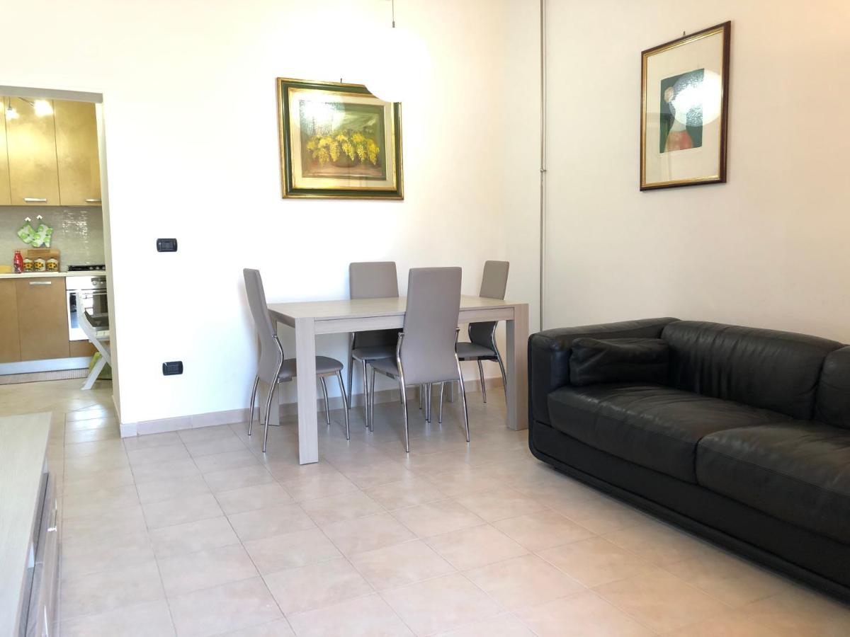 Camelia Apartment Μπρίντιζι Εξωτερικό φωτογραφία